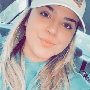 Meet your Posher, Haley